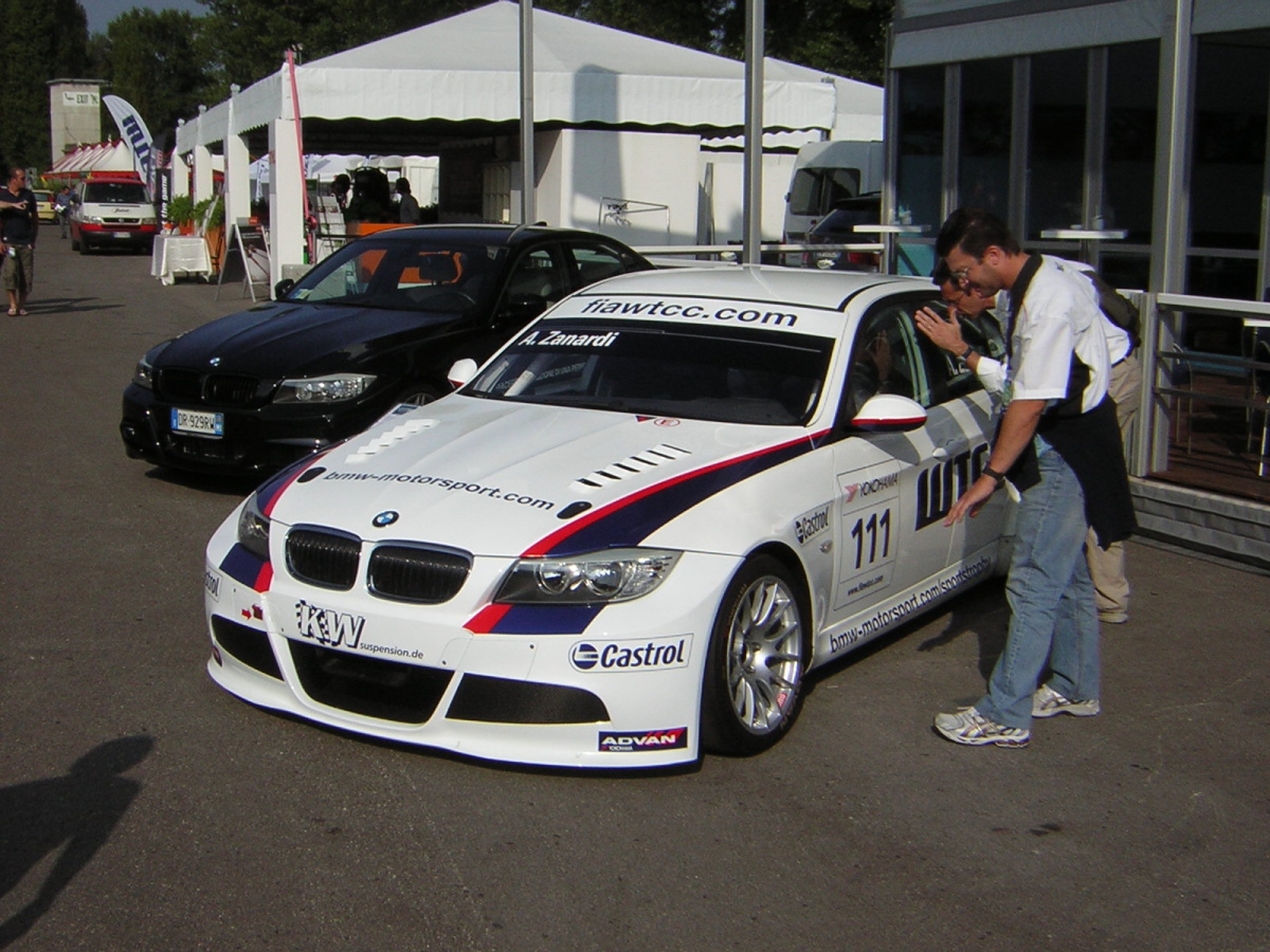 2009_0920Imola-WTCC0091.JPG